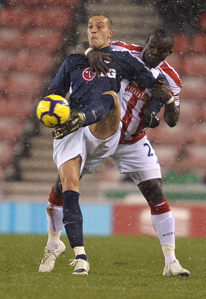 够化解她的 够化解她的