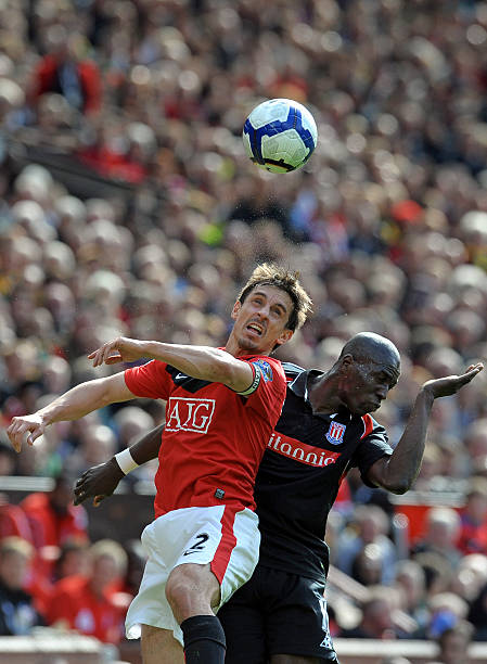 在足球界中 在足球界中